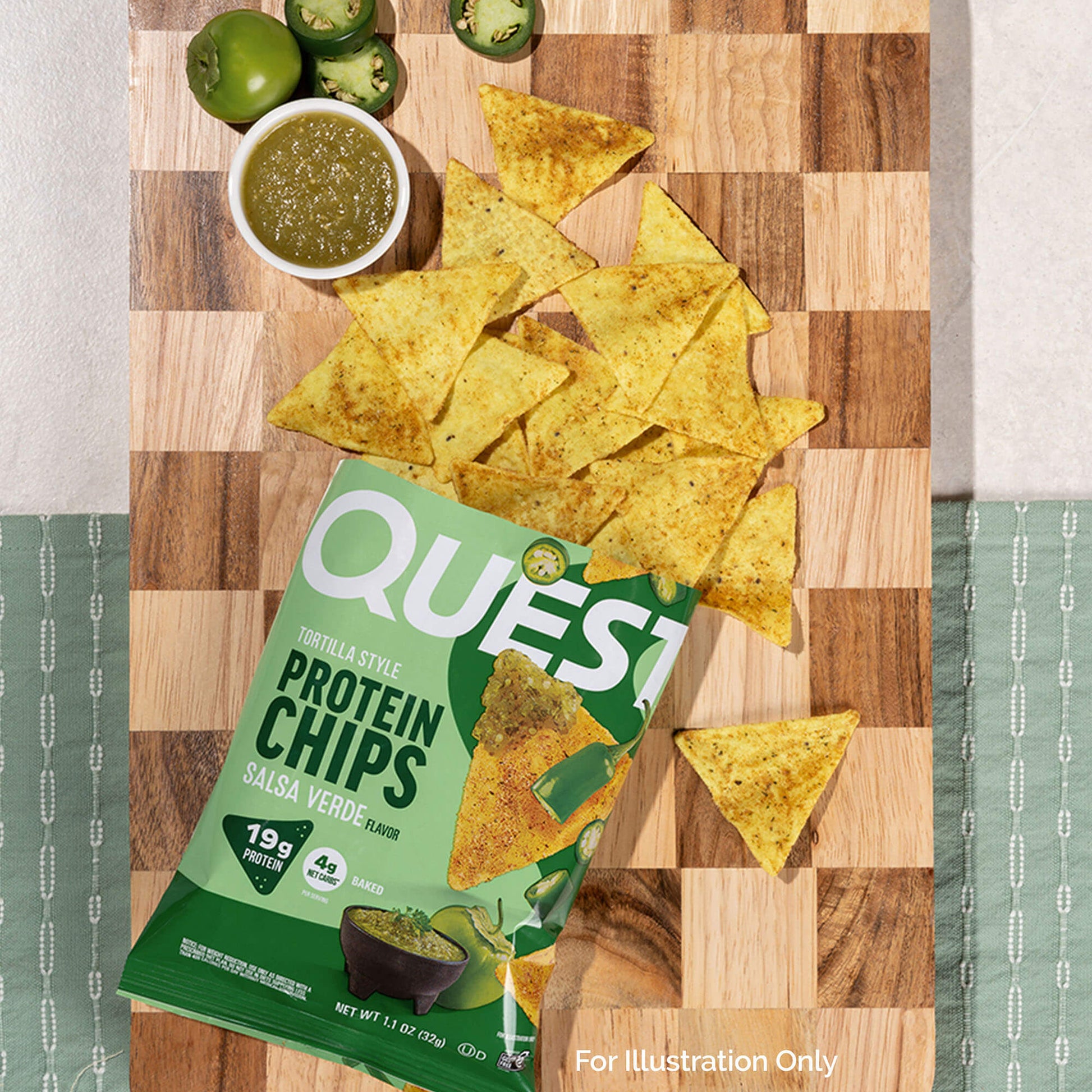 salsa-verde-tortilla-style-protein-chips-d4 qst-016419-salsa-verde-tortilla-style-protein-chips_6.jpg